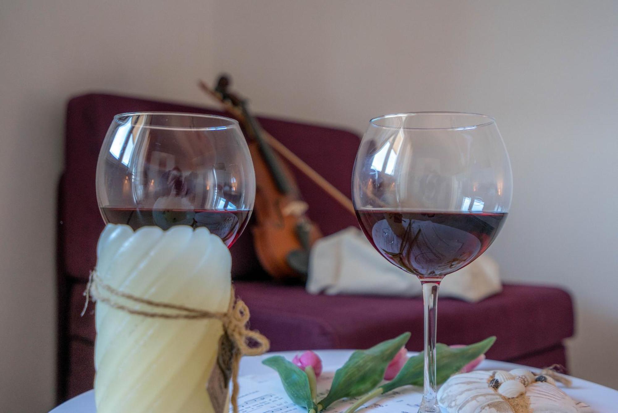 Apartments Sonata Омиш Экстерьер фото