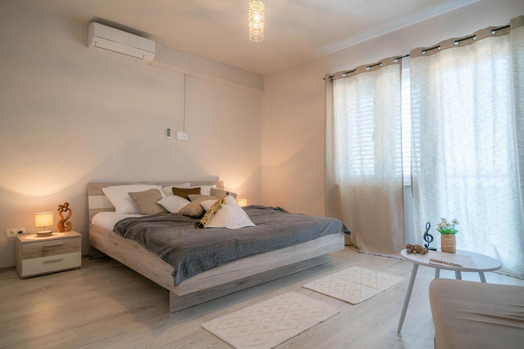 Apartments Sonata Омиш Экстерьер фото