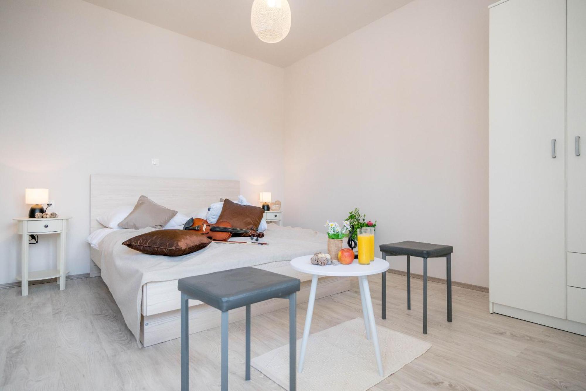Apartments Sonata Омиш Экстерьер фото