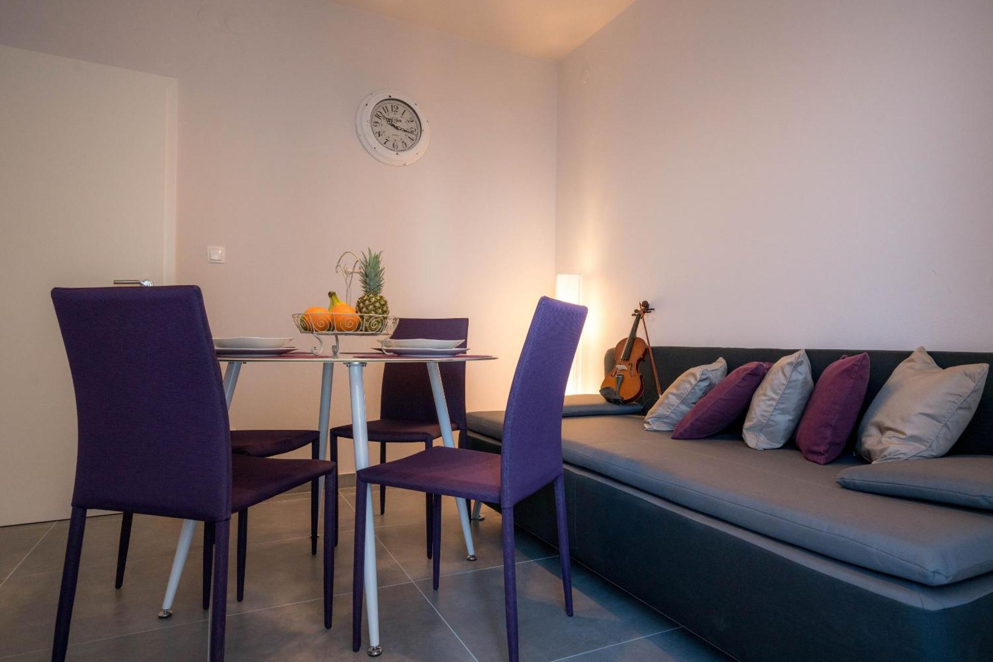 Apartments Sonata Омиш Экстерьер фото