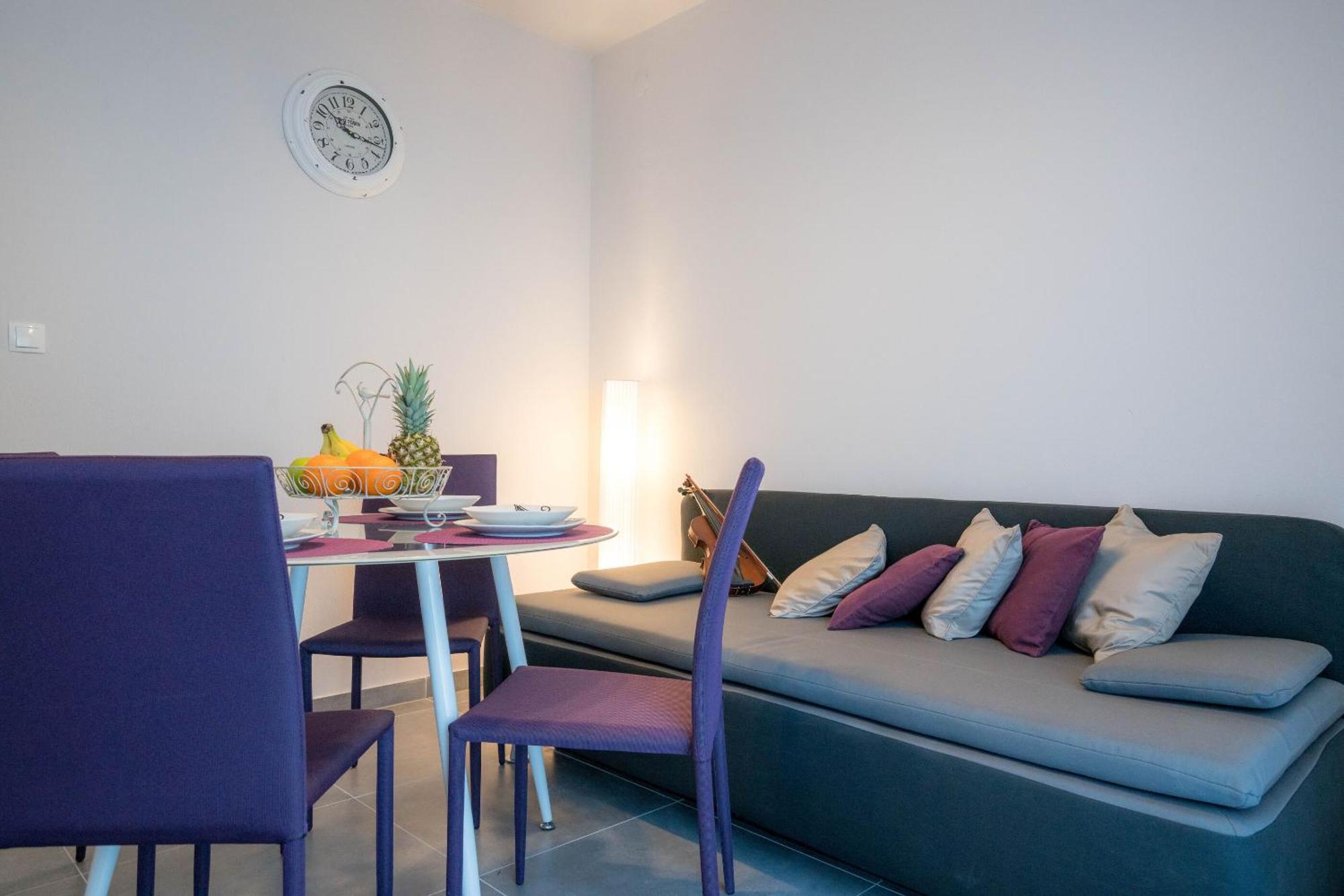 Apartments Sonata Омиш Экстерьер фото