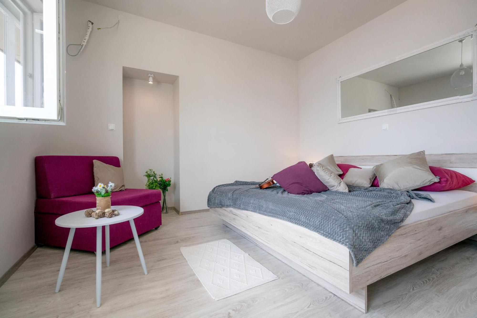 Apartments Sonata Омиш Экстерьер фото